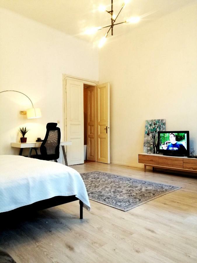 Entrez Apartment 3 - Historical Centre Kösice Dış mekan fotoğraf