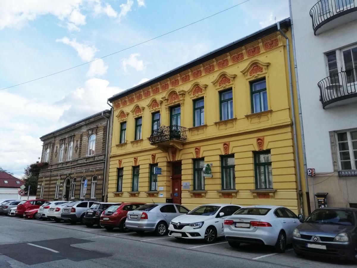 Entrez Apartment 3 - Historical Centre Kösice Dış mekan fotoğraf